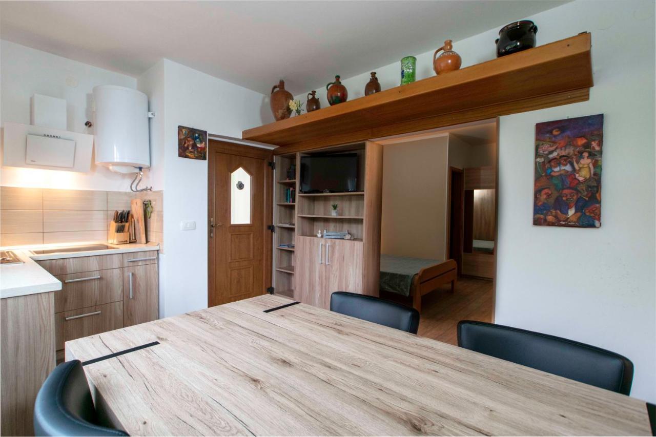 Apartmaji Pri Bosi Nogi Izola Ngoại thất bức ảnh